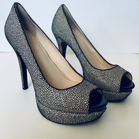 calvin klein black and white pumps